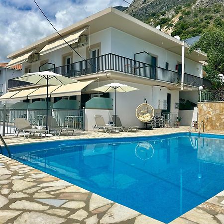 בארבאטי Vladimiros Apartments מראה חיצוני תמונה
