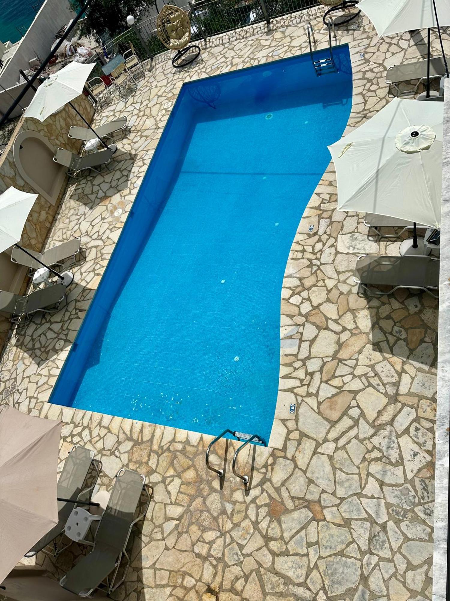 בארבאטי Vladimiros Apartments מראה חיצוני תמונה